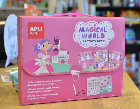 Teczka małego artysty z 3 książeczkami Apli Kids - Księżniczki