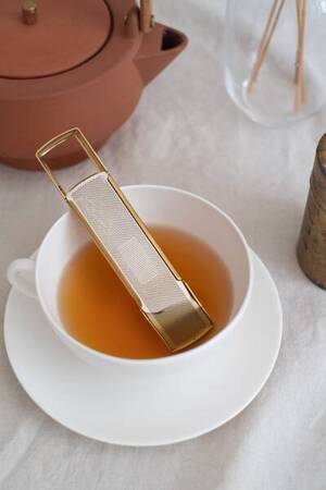 DROSSELMEYER-Zaparzacz do herbaty, złoty