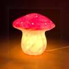 Lampka nocna LED, Grzybek duży, czerwony | Egmont Toys®