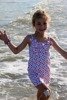 Sukienka plażowa kąpielowa Ducksday UV50+ biała w kolorowe gwiazdki